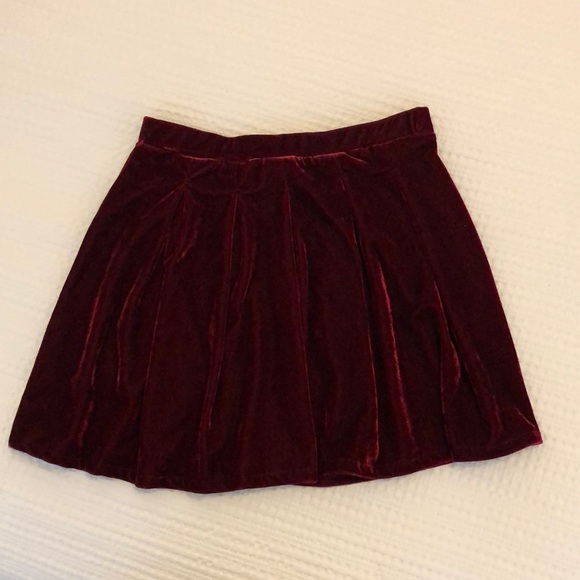 Zara Dresses & Skirts - Zara Girls Pleated Velvet Circle Skirt